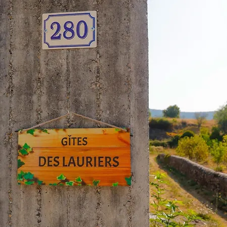 Des Lauriers Blancs