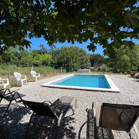Des Lauriers Blancs Casa de Férias Laurac-en-Vivarais